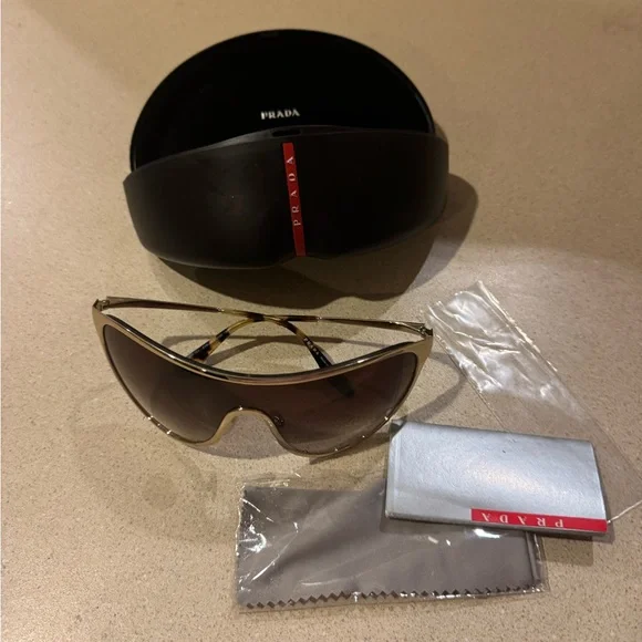 小物 PRADA sunglasses gold logo cateye y2k Prada | Accessories | Prada Gold Sheild Y2k Sunglasses